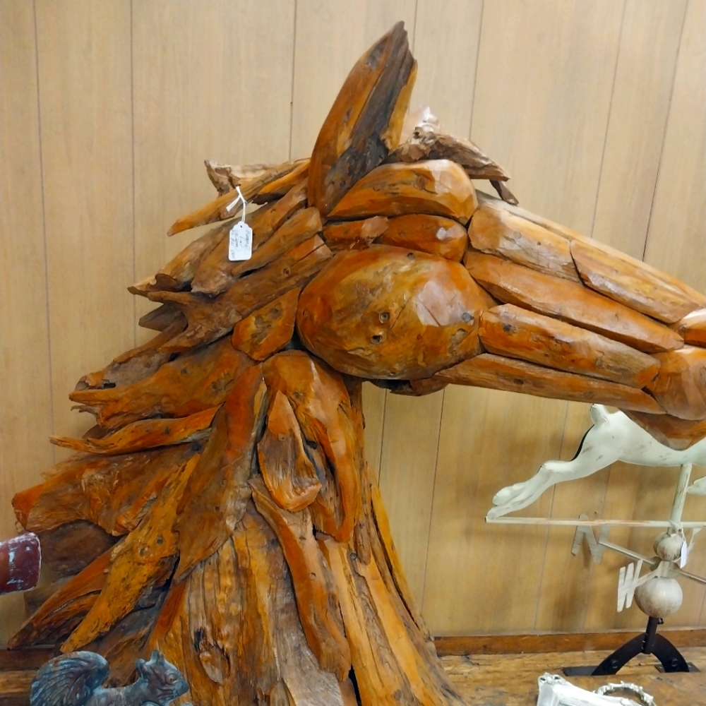 Hand made master crafted driftwood horse 3ft t x 36'l x18'w.driftwood brown - Picture 1 of 16